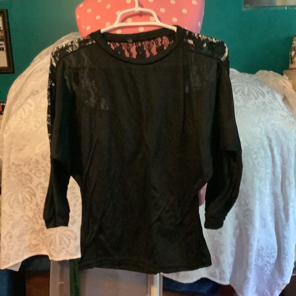 Women’s Black Pullover Top with Lace Size S